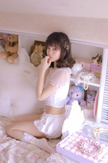 抓住貂蝉的两只大兔子视频播放